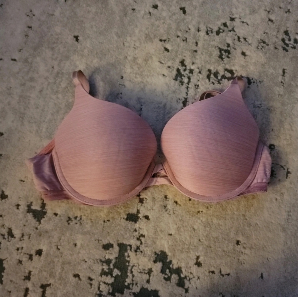 Victoria's secret bra